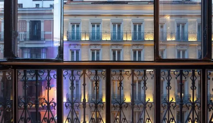 Stüdyo, Şehir Manzaralı