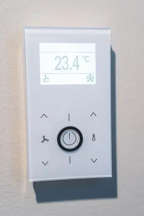 Premium Tek Büyük Yataklı Oda