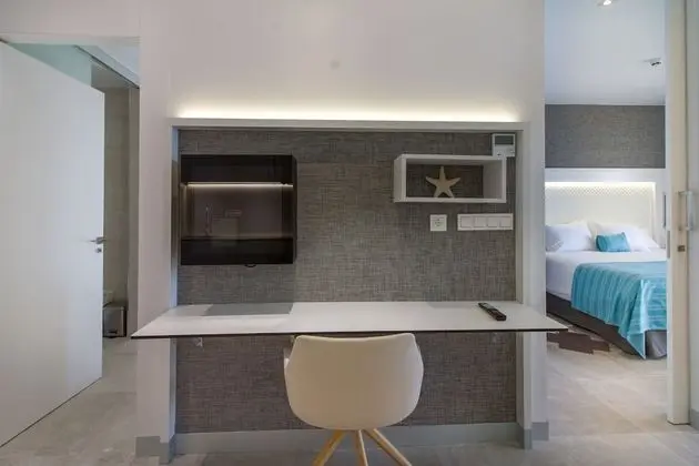 Suite (2 adults + 2 children), Terrace