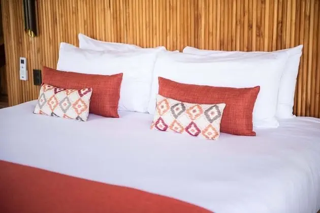 Tropical Forest View Suite