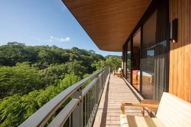 Tropical Forest View Suite