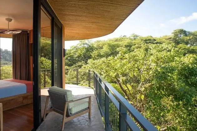 Tropical Forest View Suite