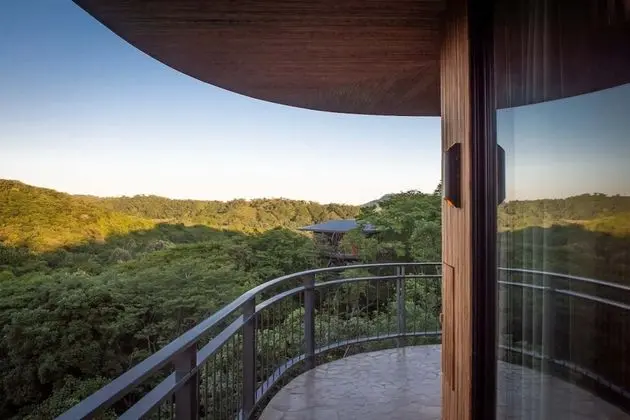Tropical Forest View Suite