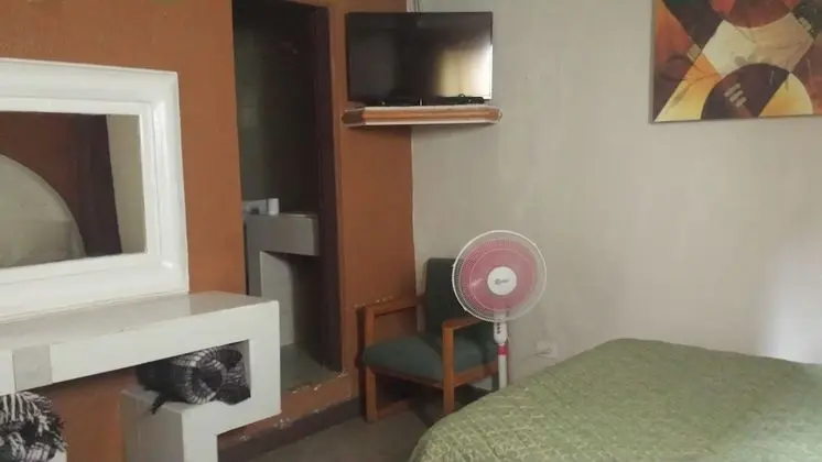 Tek Büyük Yataklı Oda