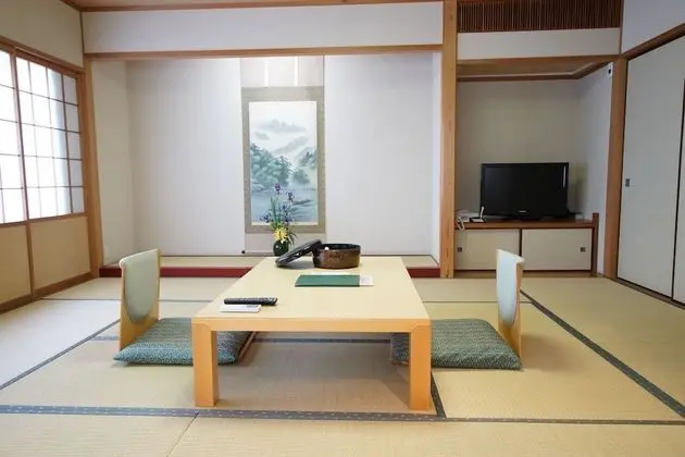 Traditional Oda (Japanese Style)