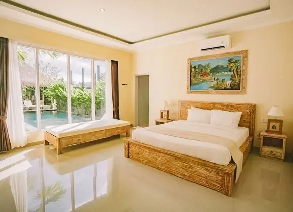 Deluxe Tek Büyük Yataklı Oda (With Sofa Bed)