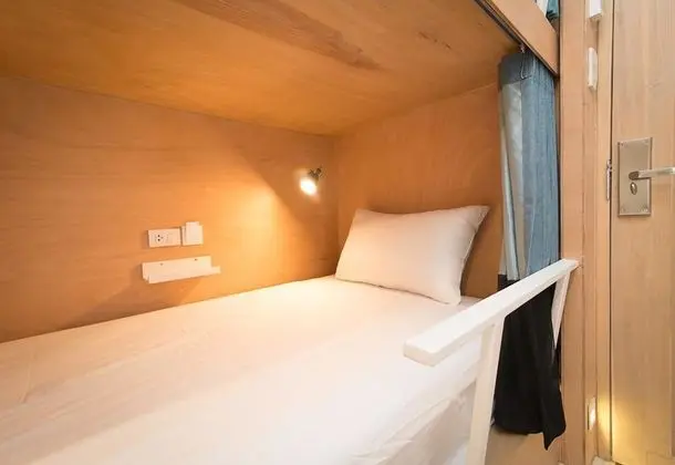 4-Bed Mixed Dormitory