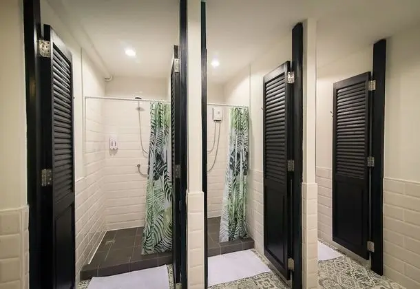 4-Bed Mixed Dormitory