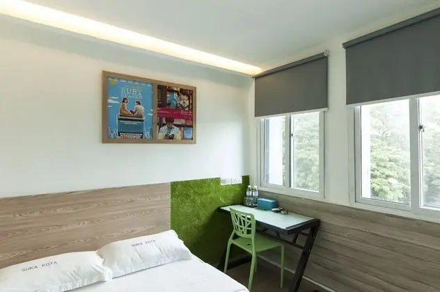 Deluxe Tek Büyük Yataklı Oda