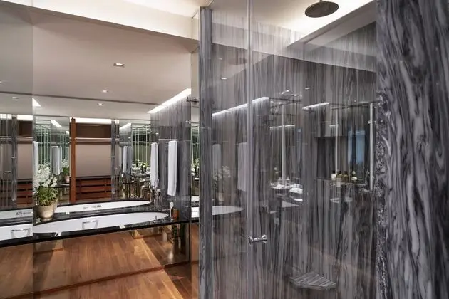 Club Suite