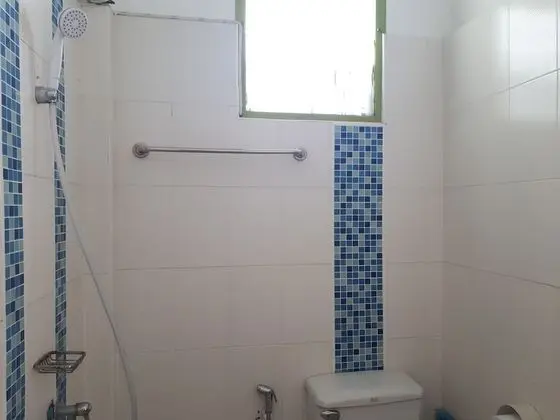 3 Bedrooms Bungalow
