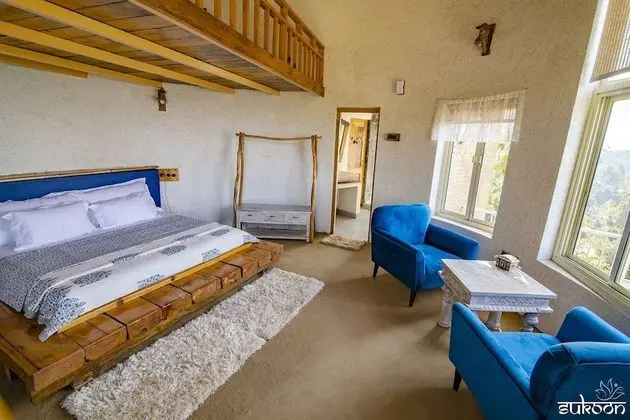 Standard Kır Evi