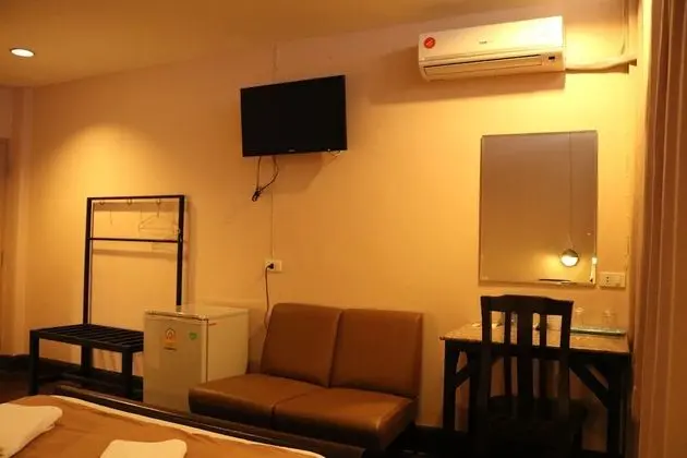 Standard Triple Bed