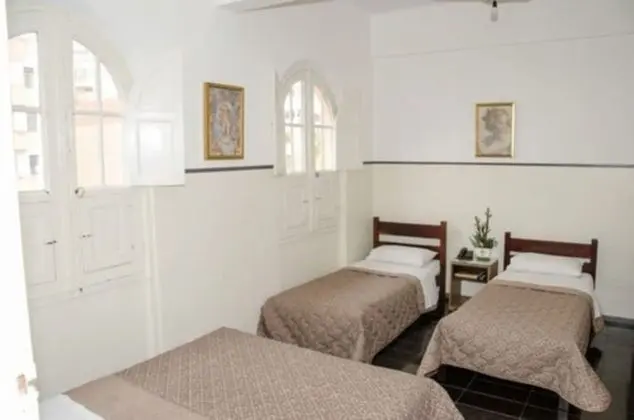 Dört Kişilik Oda