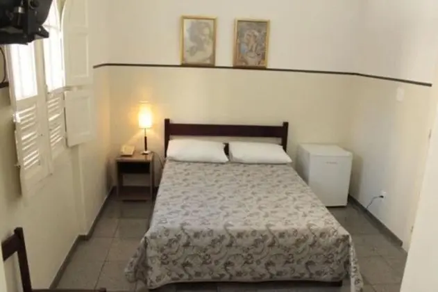 Tek Büyük Yataklı Oda