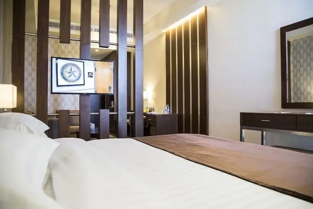 Deluxe Tek Büyük veya İki Ayrı Yataklı Oda