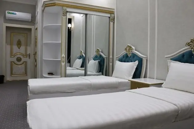 Deluxe Üç Kişilik Oda