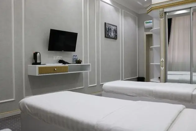Deluxe Üç Kişilik Oda