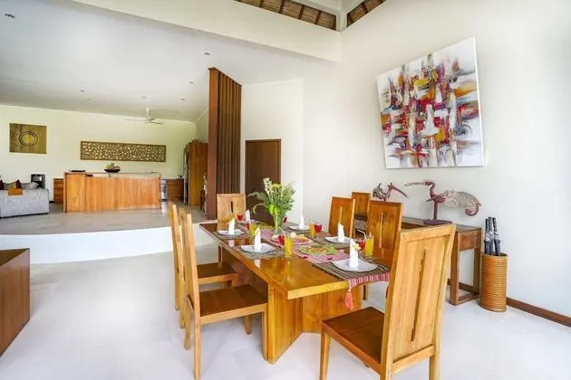 Basic Villa, Birden Çok Yatak