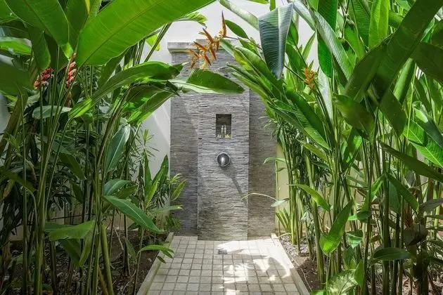 Basic Villa, Birden Çok Yatak