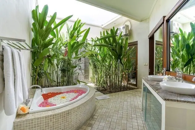 Basic Villa, Birden Çok Yatak