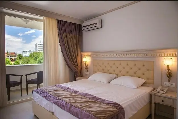 Superior İki Ayrı Yataklı Oda