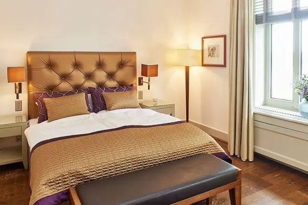 Deluxe Tek Büyük Yataklı Oda (7)