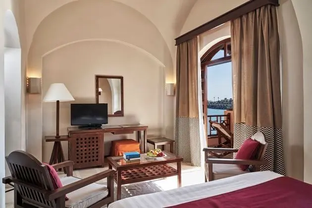 Premium Lagoon view Terrace