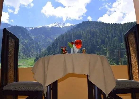 Luxury İki Ayrı Yataklı Oda