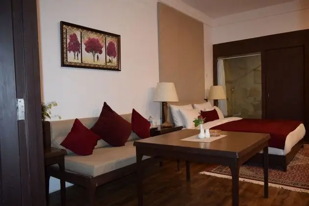 Luxury Tek Büyük Yataklı Oda, 1 En Büyük (King) Boy Yatak, Dağ Manzaralı, Bahçeli
