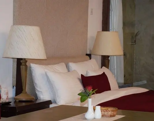 Luxury Tek Büyük Yataklı Oda, 1 En Büyük (King) Boy Yatak, Dağ Manzaralı, Bahçeli