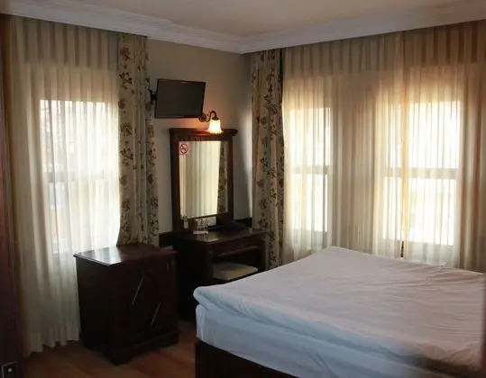 Standard Büyük Yataklı Tek Kişilik Oda, Şehir Manzaralı