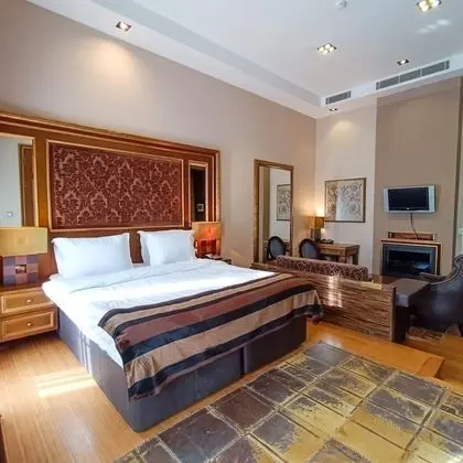 Comfort Tek Büyük Yataklı Oda