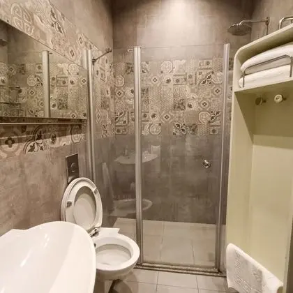 Comfort Tek Büyük Yataklı Oda