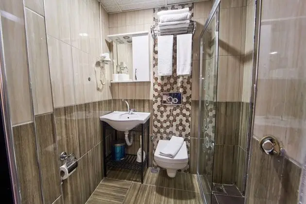 Standard Üç Kişilik Oda