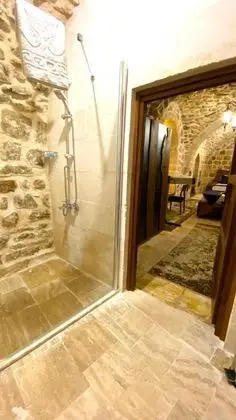 Asur, Avlu Manzaralı, 1. Kat