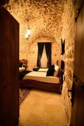 Mezopotamya, Manzarasız, 2. Kat