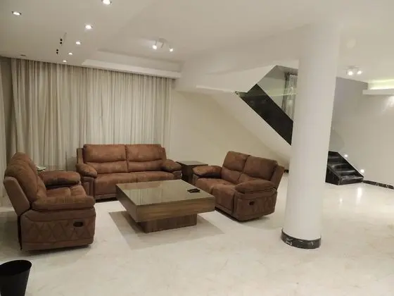 Elite Villa, 5 Yatak Odası, Bahçe Manzaralı