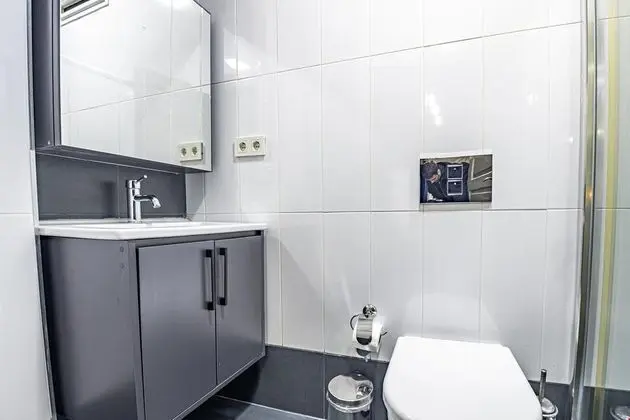 Deluxe Suit