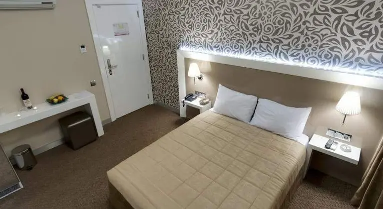 Standart Oda,Şehir Manzaralı