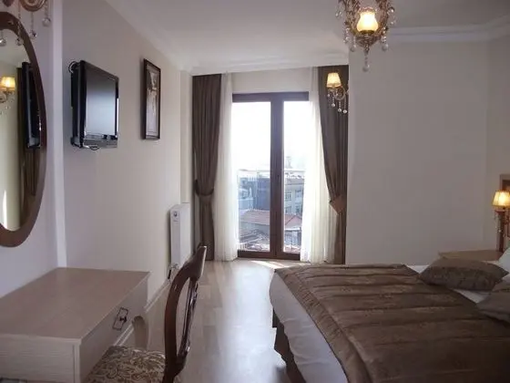 Standart Oda, Şehir Manzaralı