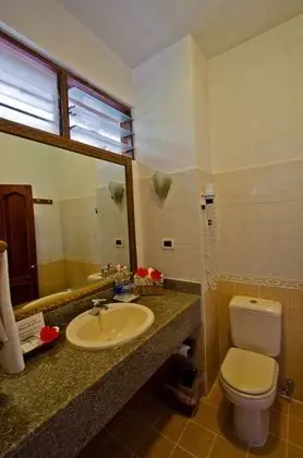 Standard Oda, Bahçe Manzaralı (Pwani)
