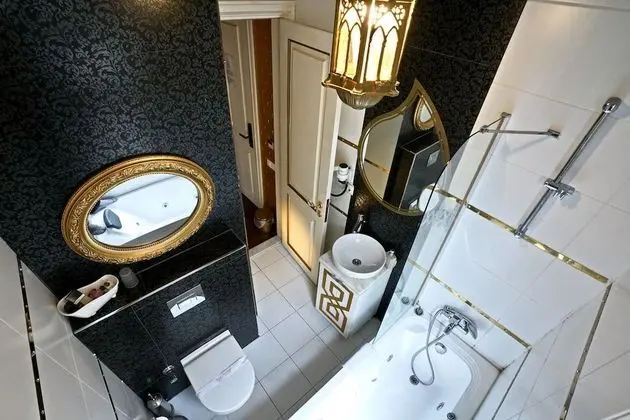 Deluxe Triple Oda