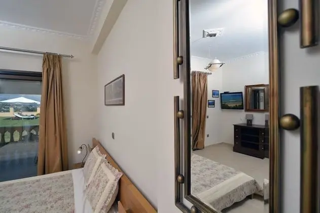 Villa, 4 Yatak Odası, Kişiye Özel Havuzlu