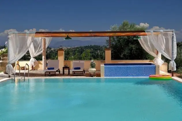 Villa, 4 Yatak Odası, Kişiye Özel Havuzlu