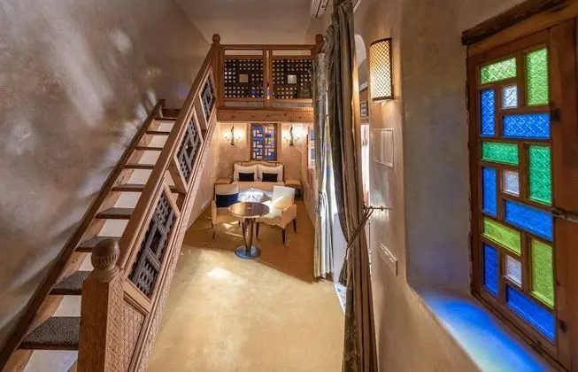 Family Dört Kişilik Oda, Sigara İçilmez