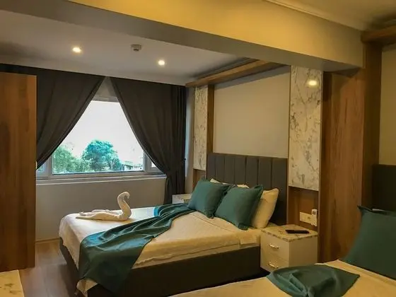 Standard Üç Kişilik Oda, Deniz Manzaralı