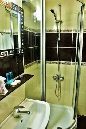 Standard Üç Kişilik Oda
