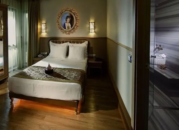 Deluxe Double Room with Hamam Concept