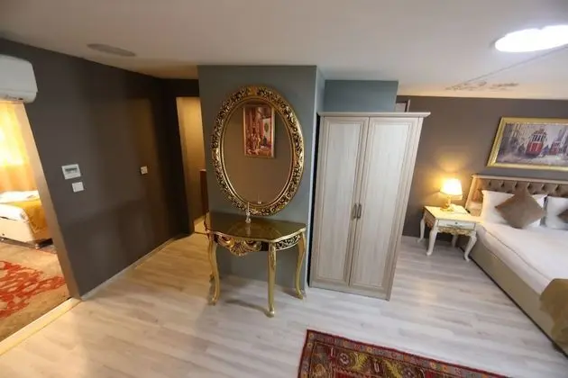 Family Oda (Family Room)